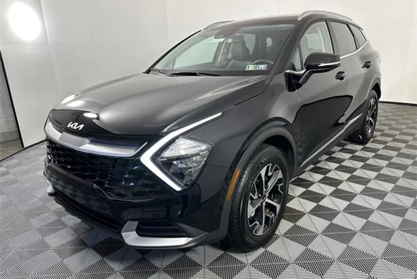 2023 Kia Sportage EX photo 1