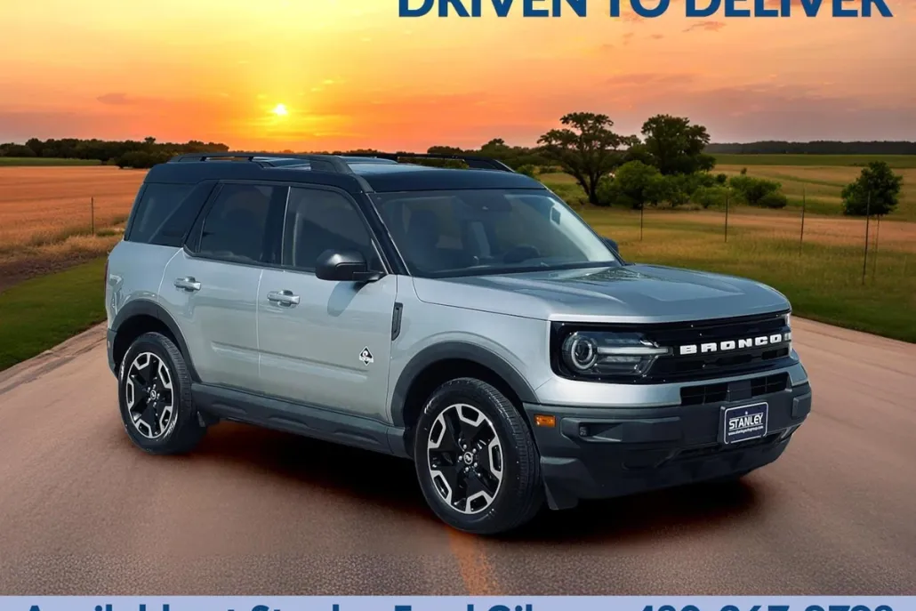 2021 Ford Bronco Sport Outer Banks photo 1
