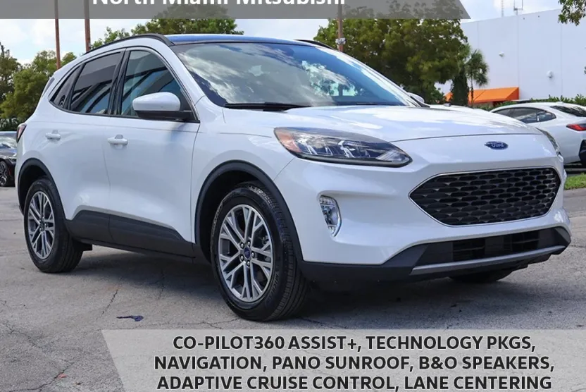 2022 Ford Escape SEL photo 1