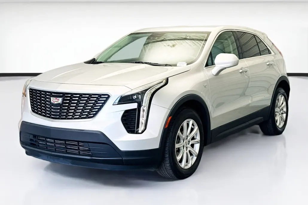 2020 Cadillac XT4 Luxury photo 1