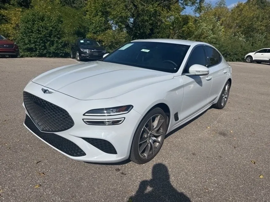 2023 Genesis G70 3.3T photo 1