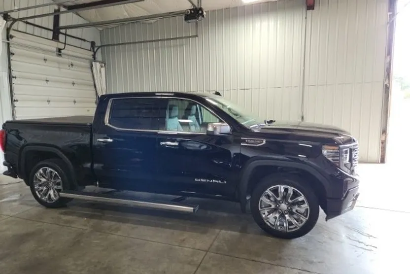 2022 Gmc Sierra 1500 Denali photo 1
