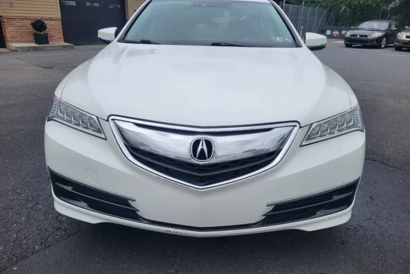 2017 Acura TLX Technology photo 1