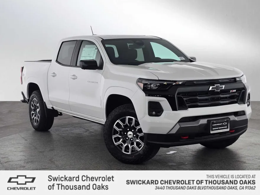 2026 Chevrolet Colorado Z71 photo 1