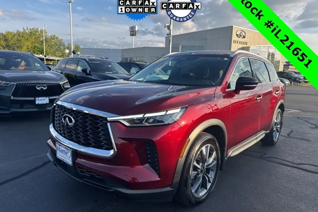 2023 Infiniti QX60 Luxe photo 1