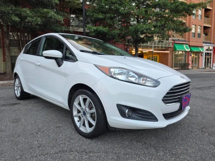 2019 Ford Fiesta SE photo 1
