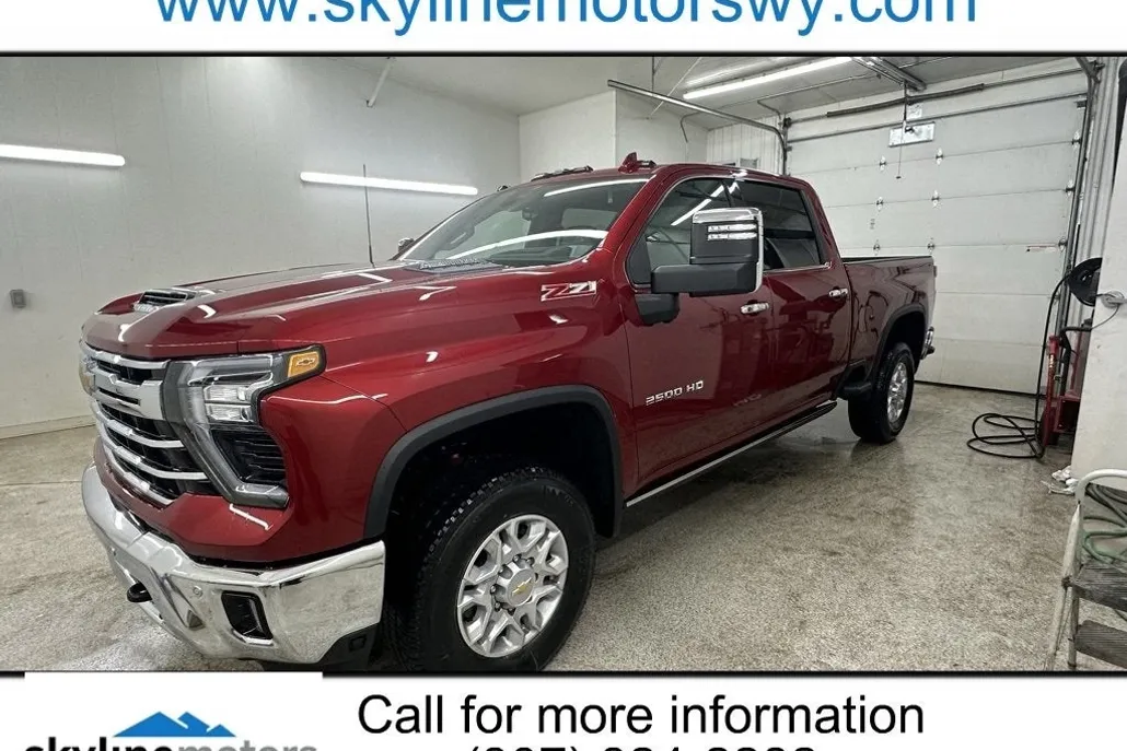 2025 Chevrolet Silverado 2500HD LTZ photo 1