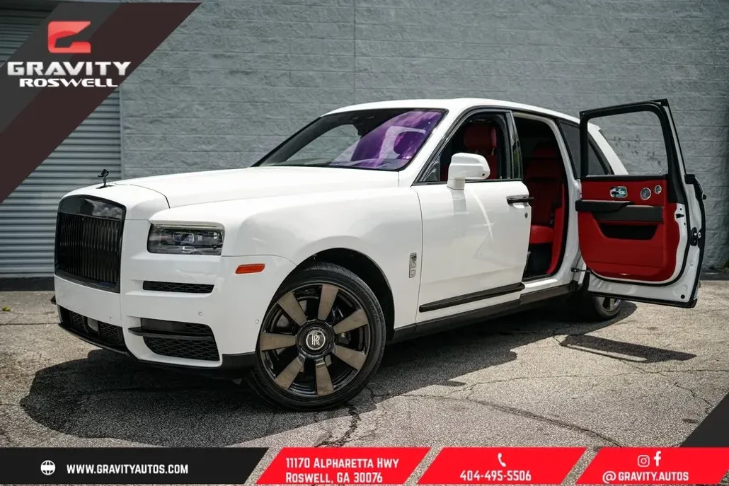 2020 Rolls Royce Cullinan photo 1