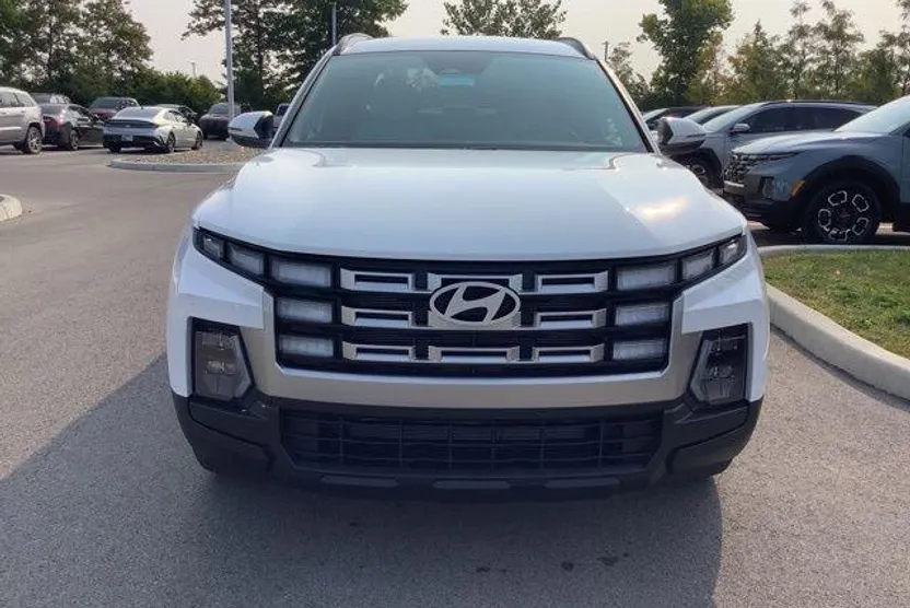 2026 Hyundai Santa Cruz SEL photo 1