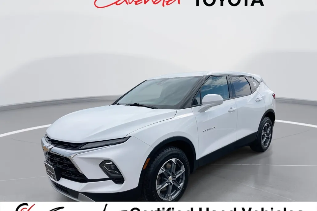 2025 Chevrolet Blazer 2LT photo 1