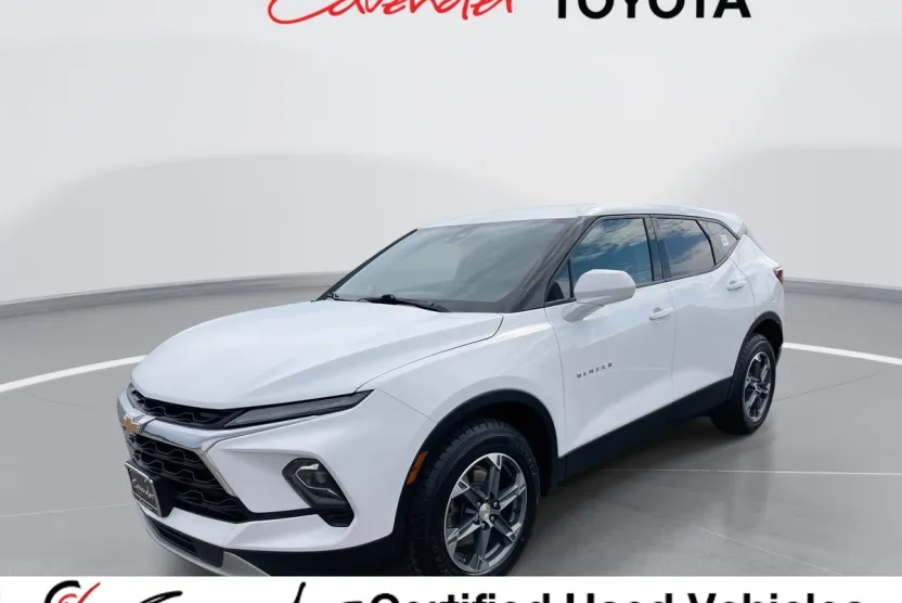 2025 Chevrolet Blazer 2LT photo 1