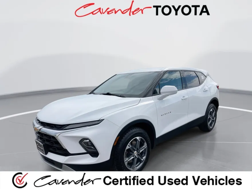 2025 Chevrolet Blazer 2LT photo 1