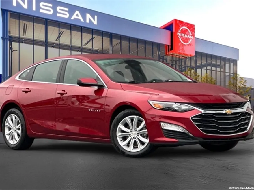 2024 Chevrolet Malibu 1LT photo 1