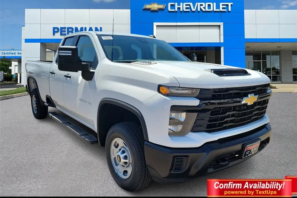 2024 Chevrolet Silverado 2500HD photo 1