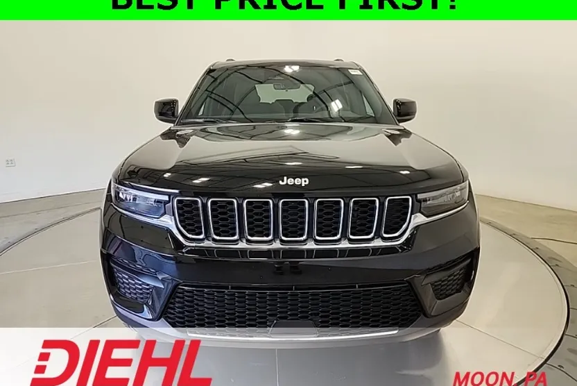 2025 Jeep Grand Cherokee Laredo X photo 1