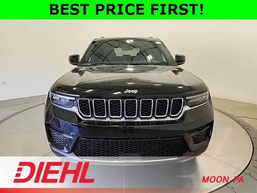2025 Jeep Grand Cherokee Laredo X photo 1