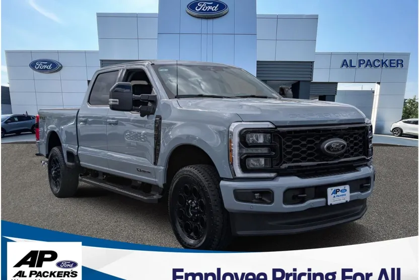 2026 Ford F-250 Lariat photo 1