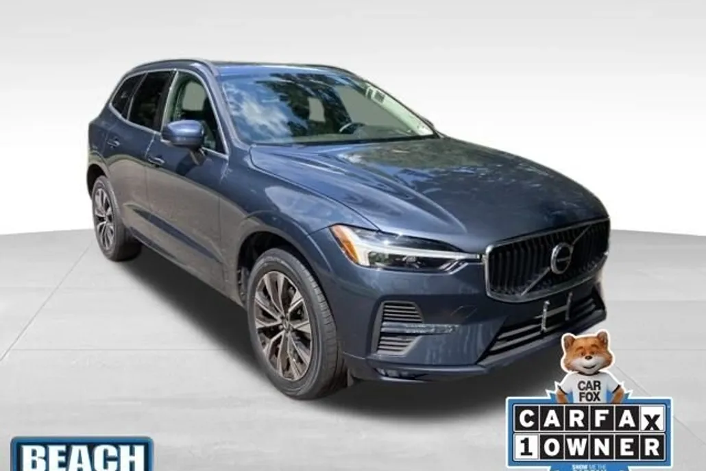 2023 Volvo XC60 B5 Core photo 1