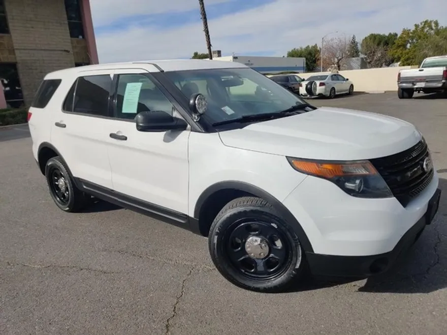 2015 Ford Explorer photo 1