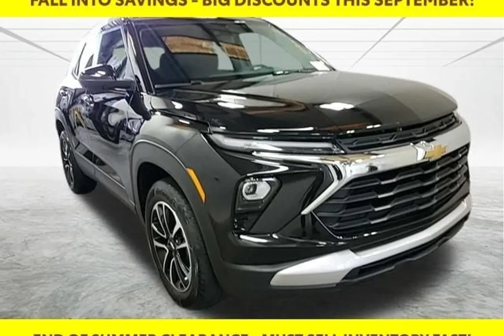 2024 Chevrolet Trailblazer LT photo 1