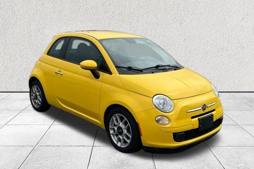 2015 Fiat 500 Pop photo 1