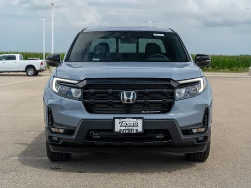 2026 Honda Ridgeline Black Edition photo 1