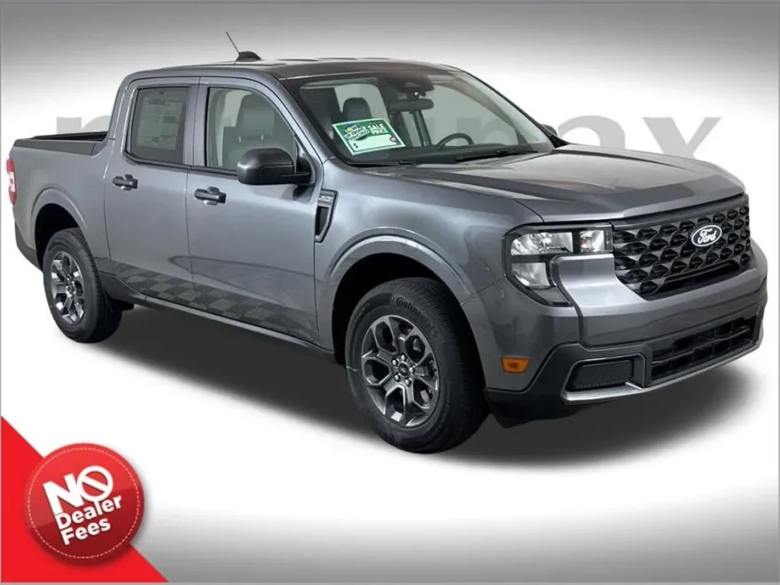 2025 Ford Maverick XLT photo 1