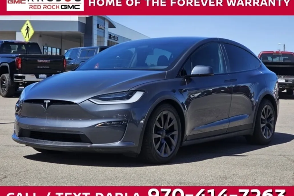 2022 Tesla Model X Plaid photo 1