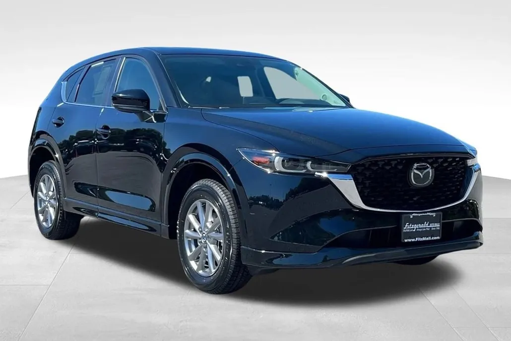 2025 Mazda CX-5 2.5 S Preferred photo 1