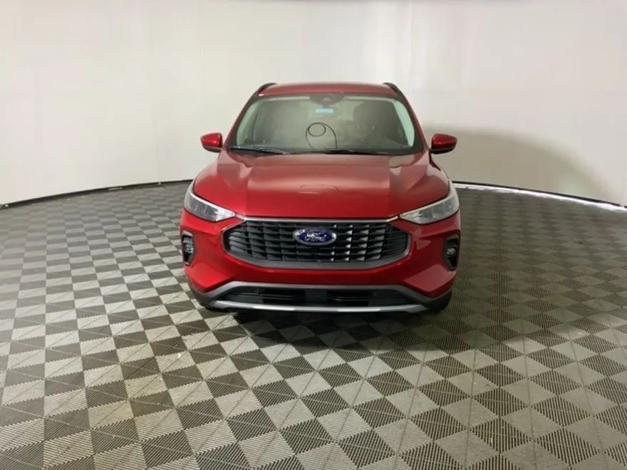 2025 Ford Escape Plug-In Hybrid photo 1