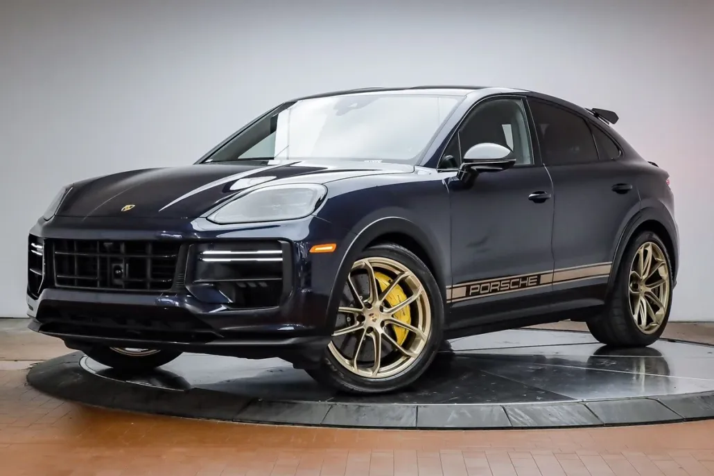 2024 Porsche Cayenne Coupe Turbo GT photo 1