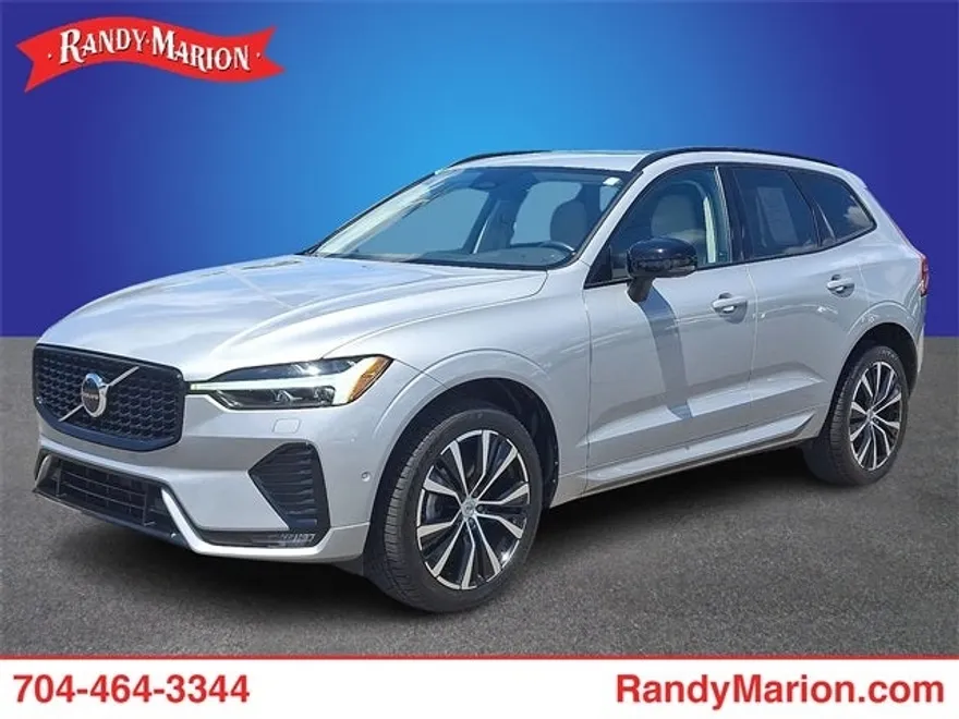 2023 Volvo XC60 B5 Plus photo 1