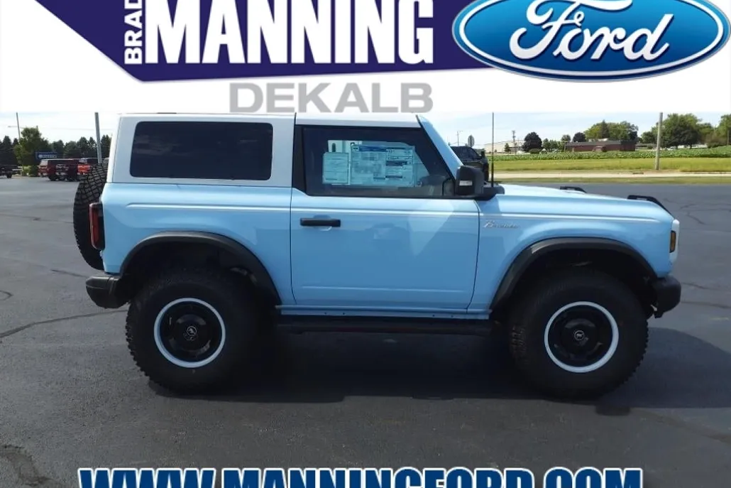 2024 Ford Bronco Heritage Limited First Edition photo 1