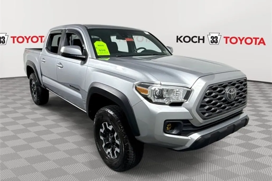 2021 Toyota Tacoma TRD Off-Road V6 photo 1