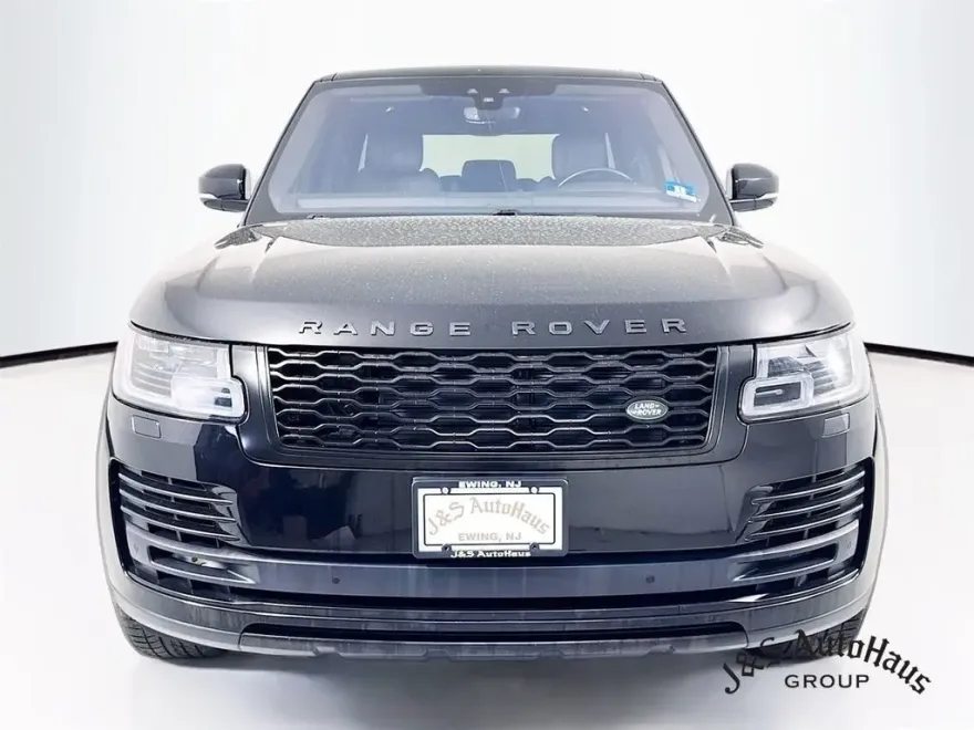 2018 Land Rover Range Rover SuperCharged photo 1