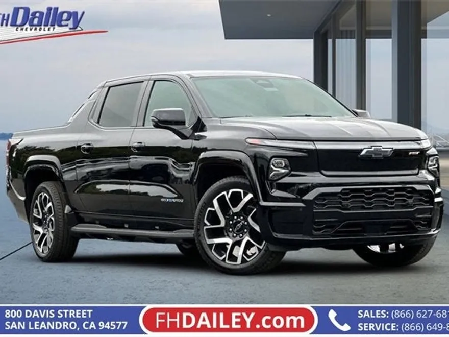 2024 Chevrolet Silverado EV RST photo 1