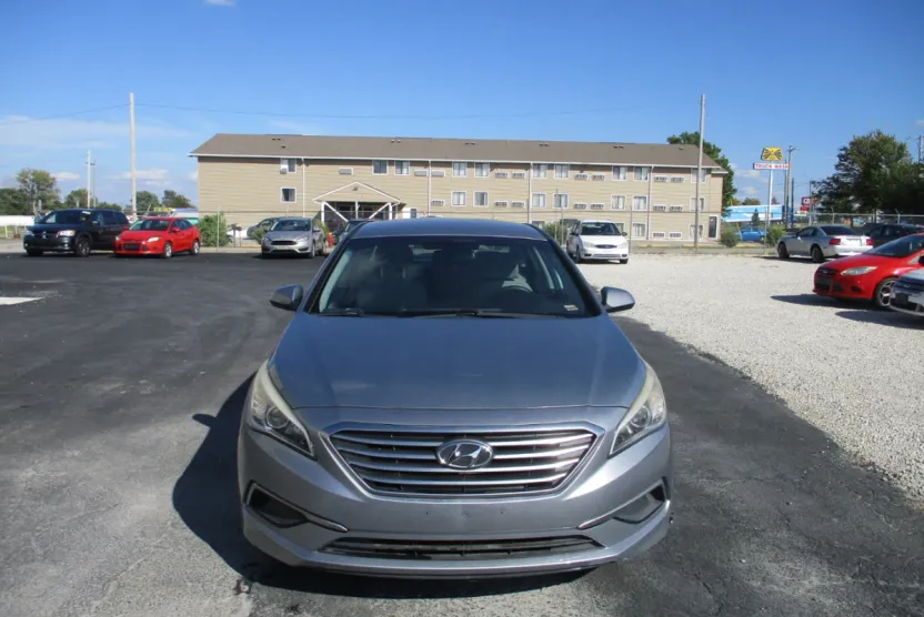 2016 Hyundai Sonata SE Eco photo 1