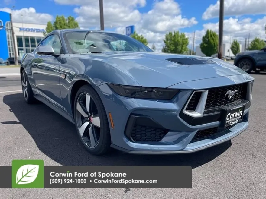 2025 Ford Mustang GT Premium photo 1