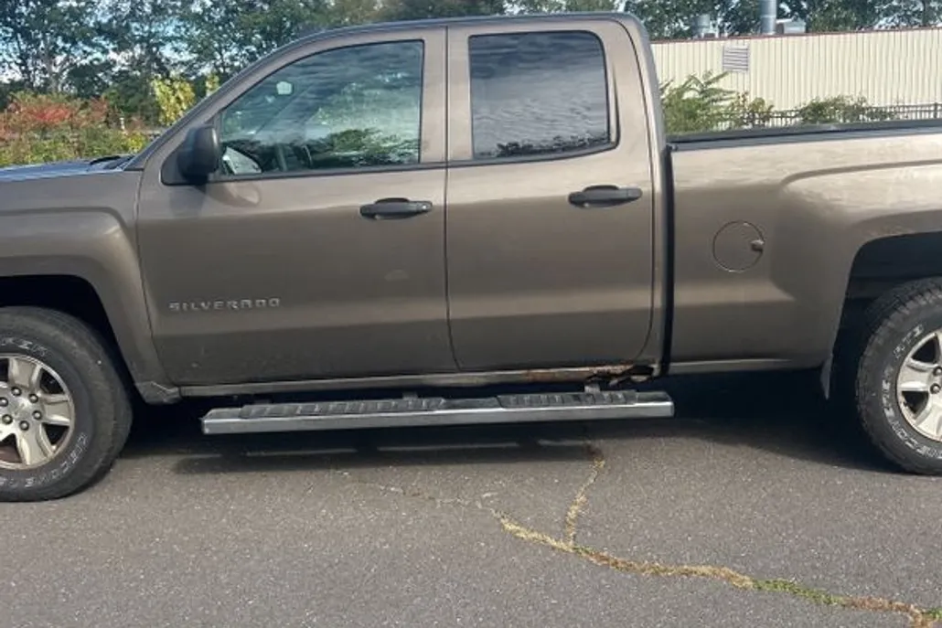 2014 Chevrolet Silverado 1500 photo 1