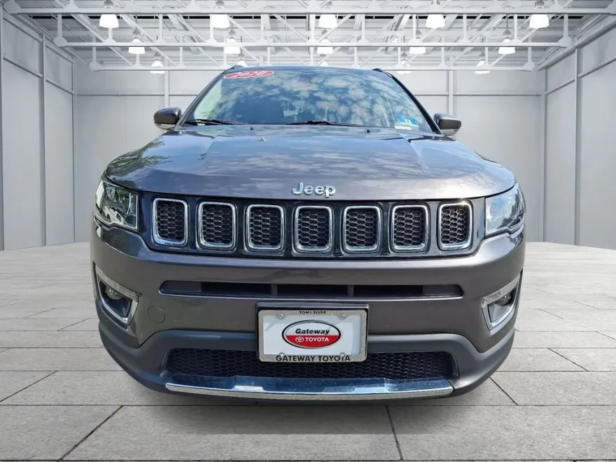 2020 Jeep Compass Limited photo 1