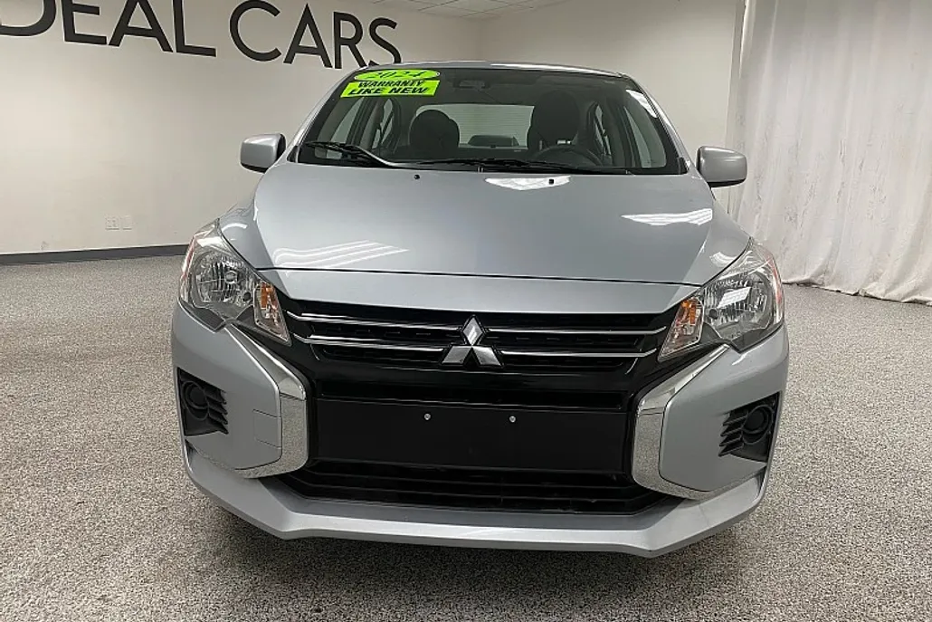 2024 Mitsubishi Mirage G4 ES photo 1