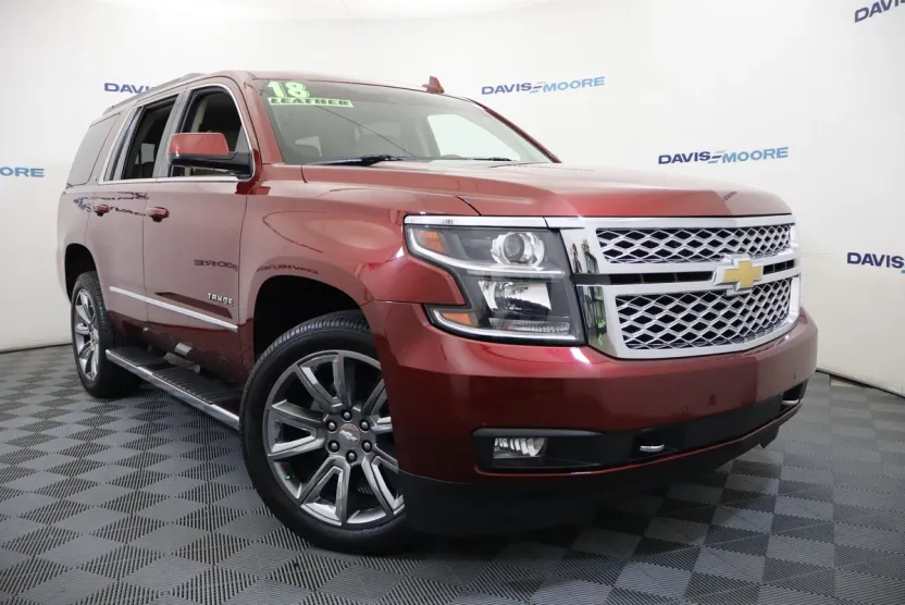 2018 Chevrolet Tahoe LT photo 1