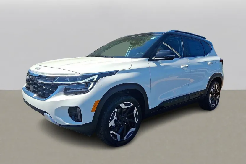 2026 Kia Seltos SX photo 1