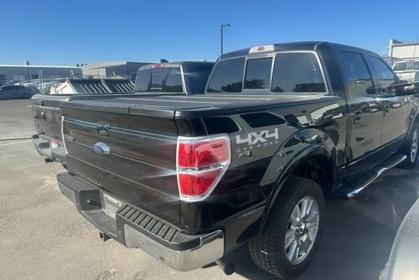 2013 Ford F-150 Lariat photo 1