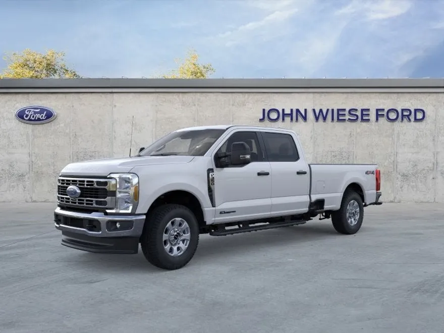2025 Ford F-350 XLT photo 1