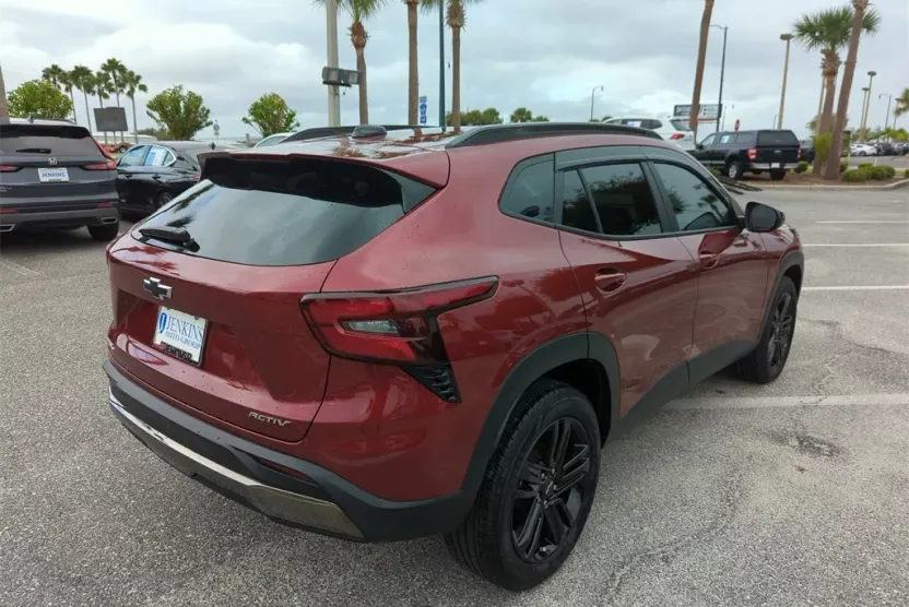 2024 Chevrolet Trax ACTIV photo 1