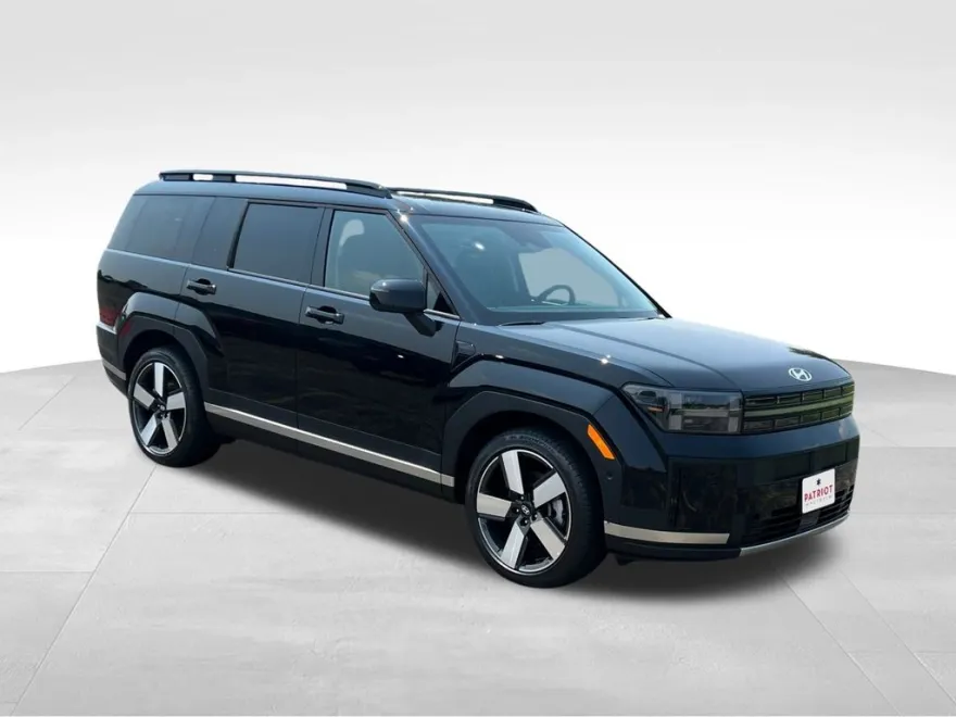 2025 Hyundai Santa Fe Limited photo 1