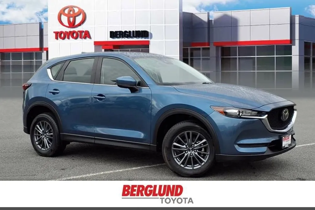 2020 Mazda CX-5 Sport photo 1