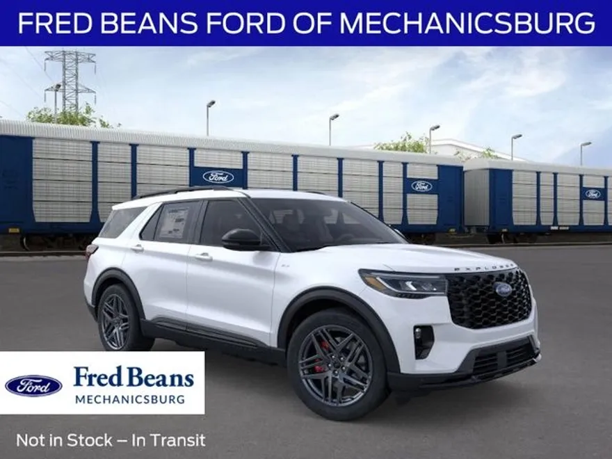 2025 Ford Explorer ST-Line photo 1