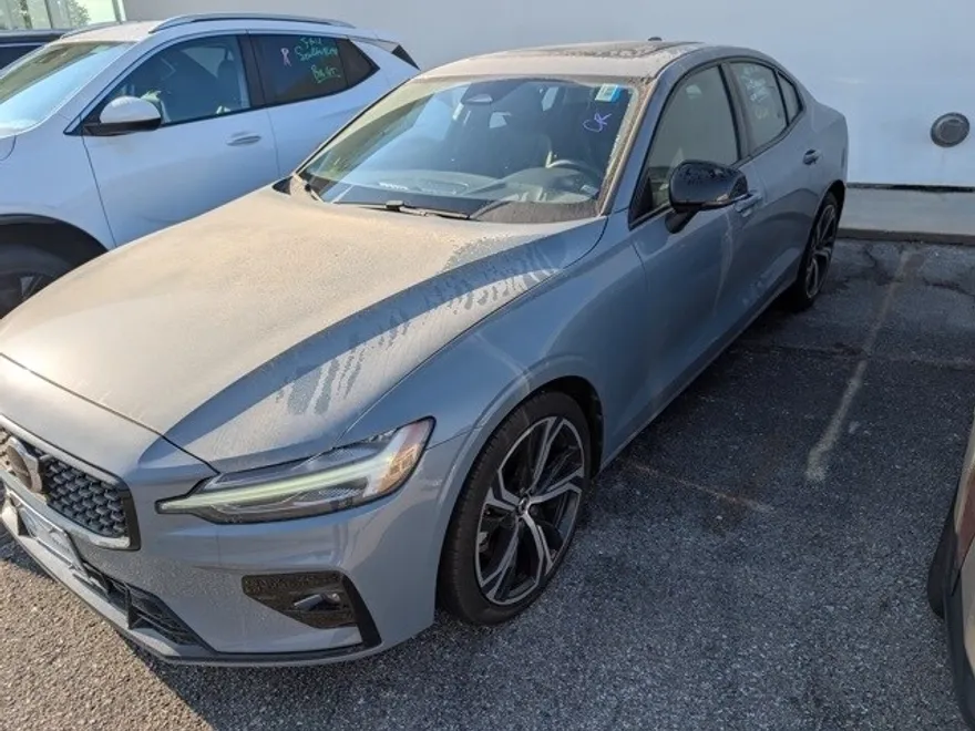 2024 Volvo S60 B5 Core photo 1